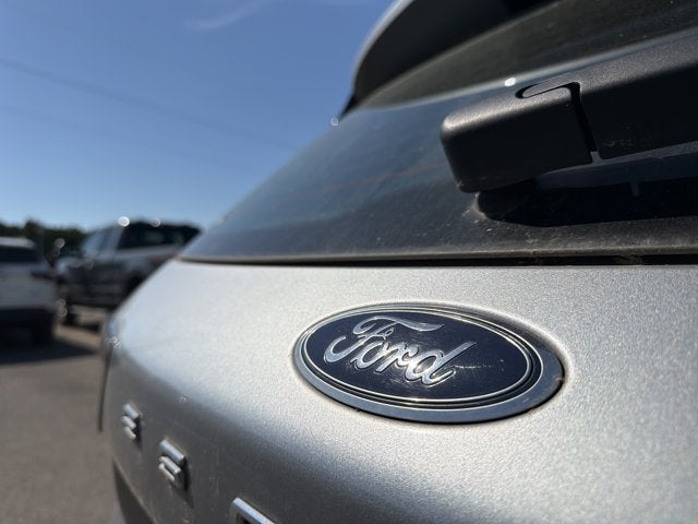 2022 Ford Escape S