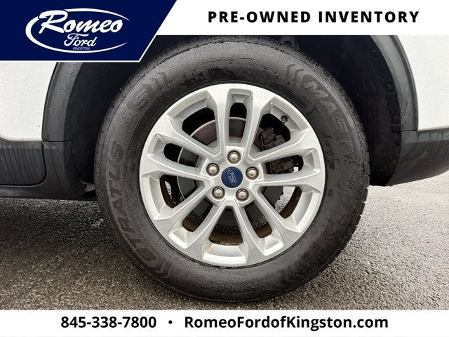 2022 Ford Escape SE