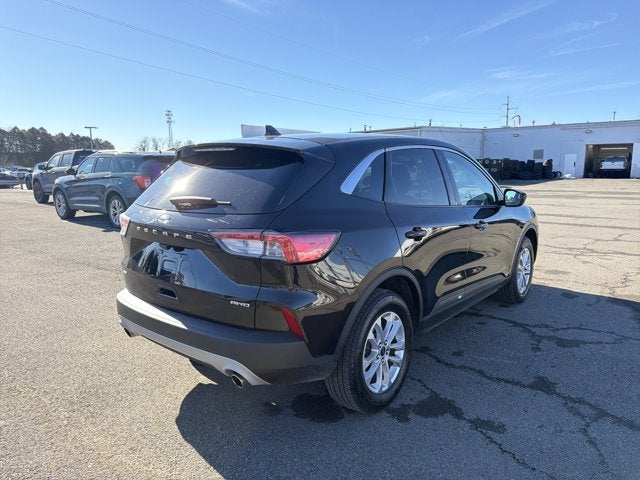 2022 Ford Escape SE