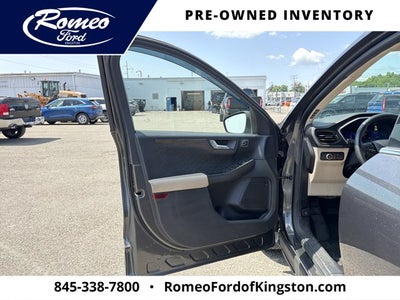 2020 Ford Escape Titanium