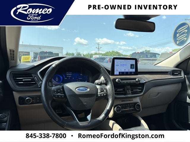 2020 Ford Escape Titanium