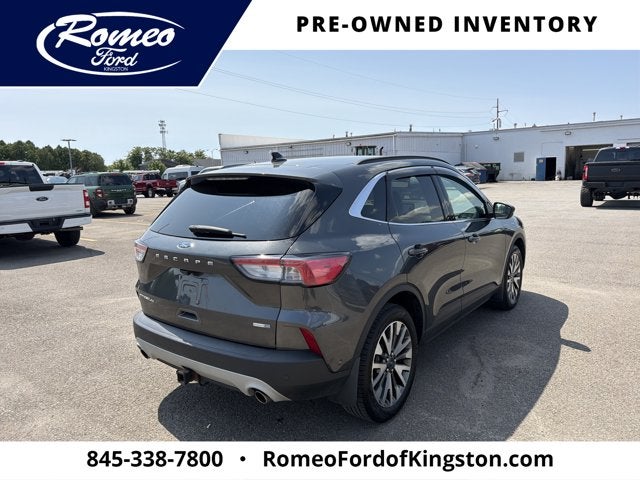 2020 Ford Escape Titanium
