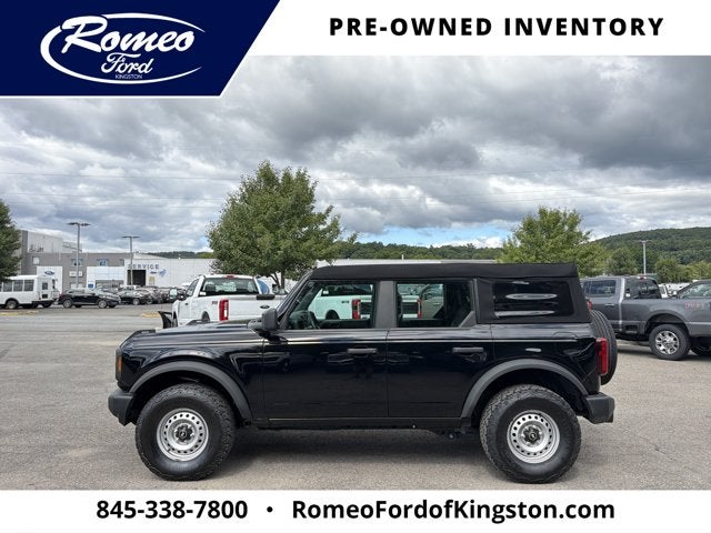 2023 Ford Bronco Base