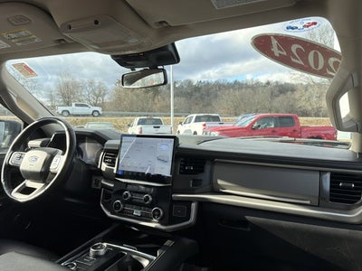 2024 Ford Expedition Max XLT