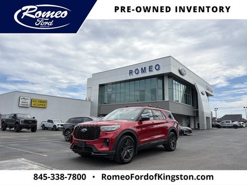 2025 Ford Explorer ST-Line