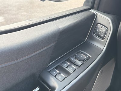 2024 Ford F-150 Lightning Lariat