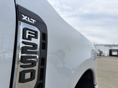2023 Ford F-250SD XLT