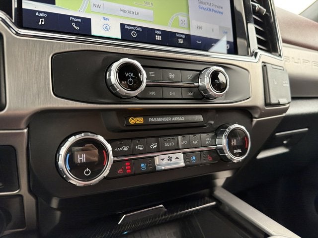 2022 Ford F-350SD Platinum