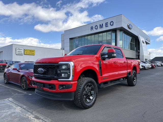 2023 Ford F-350SD Lariat