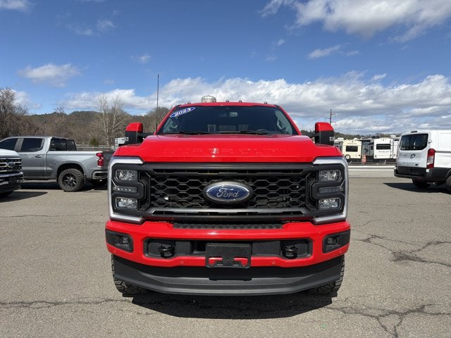 2023 Ford F-350SD Lariat