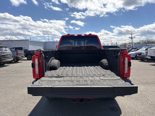 2023 Ford F-350SD Lariat