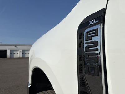 2025 Ford F-250SD XLT