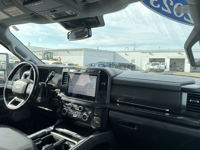 2023 Ford F-350SD Lariat