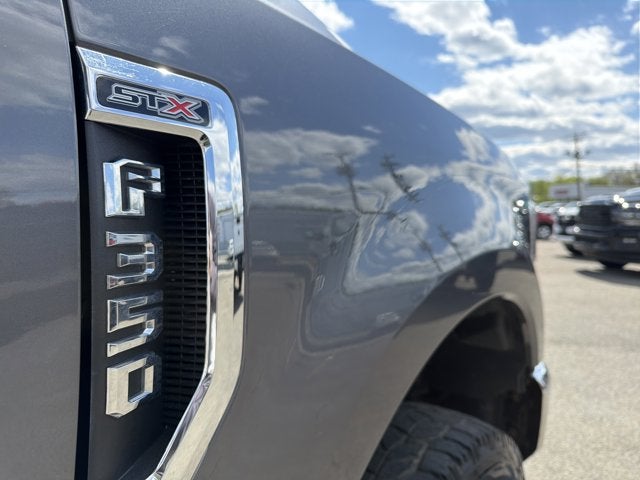 2022 Ford F-350SD XL