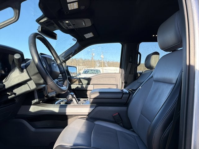 2023 Ford F-150 Lightning Lariat