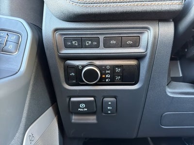 2023 Ford F-150 Lightning Lariat