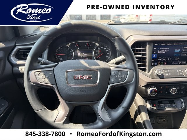 2023 GMC Acadia AT4