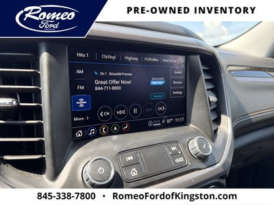 2023 GMC Acadia AT4