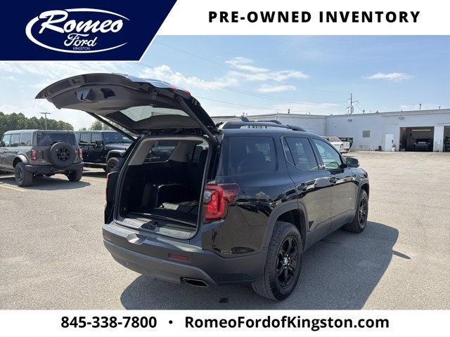 2023 GMC Acadia AT4