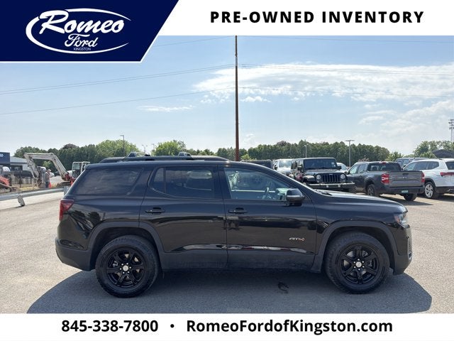 2023 GMC Acadia AT4