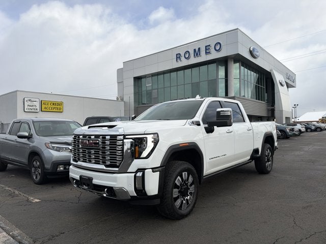 2024 GMC Sierra 2500HD Denali