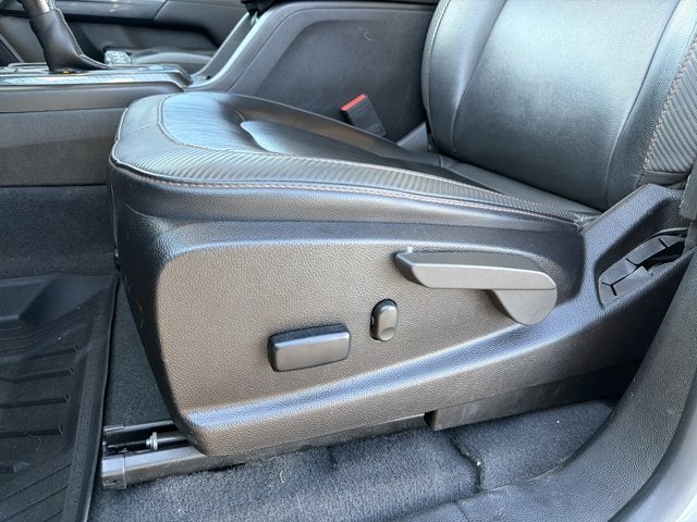 2022 GMC Canyon AT4 w/Leather