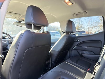 2022 GMC Canyon AT4 w/Leather