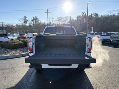 2022 GMC Canyon AT4 w/Leather