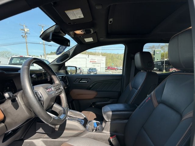 2024 GMC Canyon AT4