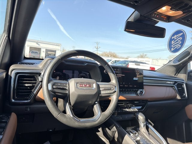 2024 GMC Canyon AT4