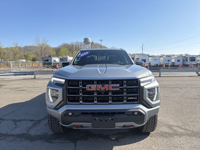 2024 GMC Canyon AT4