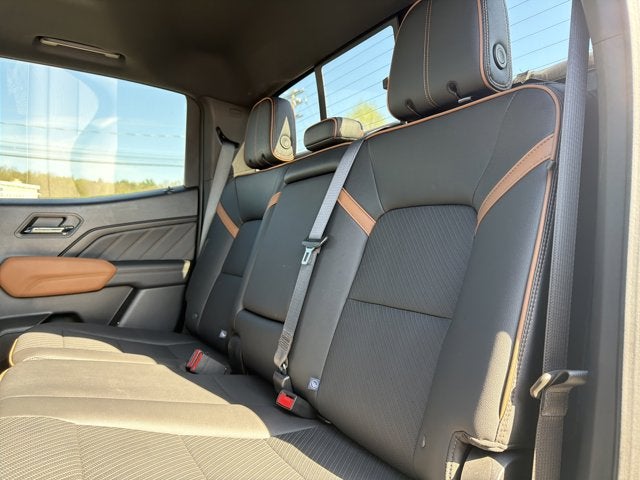 2024 GMC Canyon AT4