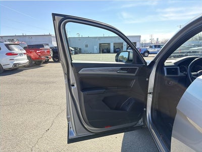 2020 Volkswagen Atlas Cross Sport 2.0T SE w/Technology