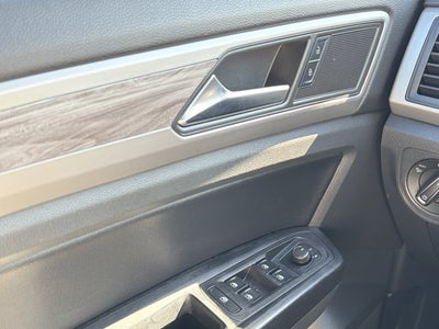 2020 Volkswagen Atlas Cross Sport 2.0T SE w/Technology