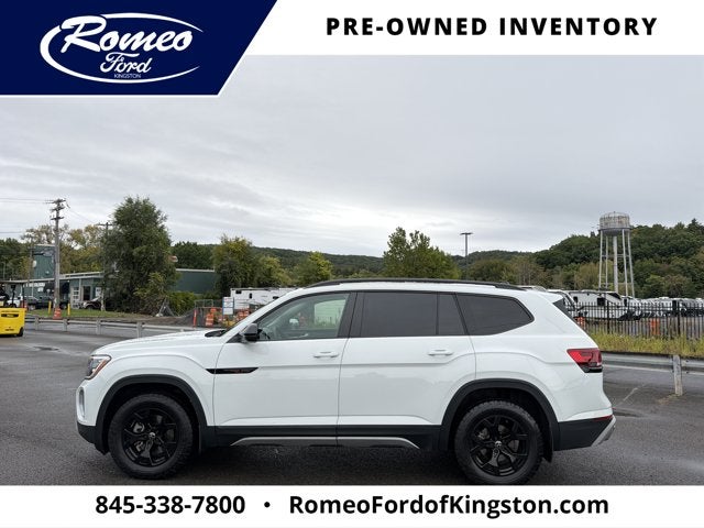2024 Volkswagen Atlas 2.0T Peak Edition SE w/Technology