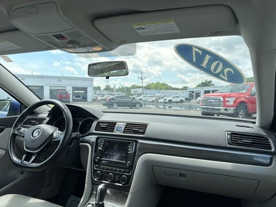 2017 Volkswagen Passat 1.8T SE
