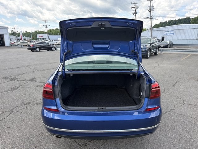 2017 Volkswagen Passat 1.8T SE