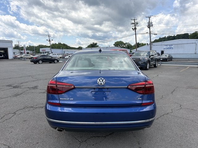2017 Volkswagen Passat 1.8T SE