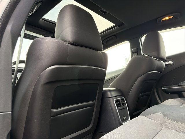 2015 Dodge Charger SXT