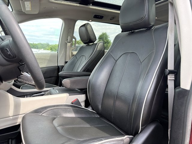 2023 Chrysler Pacifica Hybrid Limited