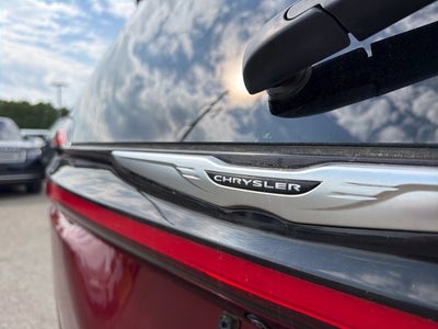 2023 Chrysler Pacifica Hybrid Limited