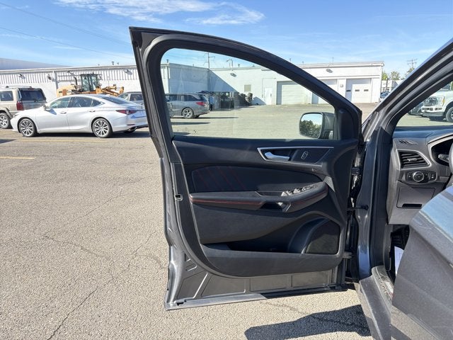 2024 Ford Edge ST Line