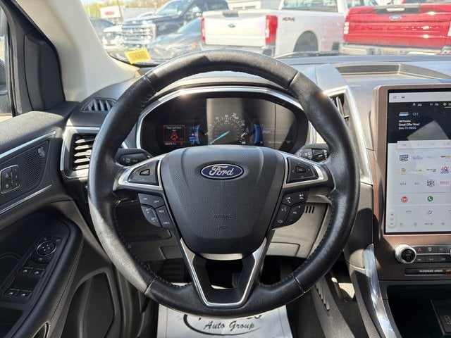2021 Ford Edge Titanium