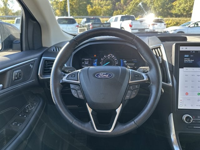 2023 Ford Edge Titanium