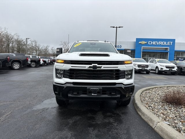 2024 Chevrolet Silverado 2500HD Custom