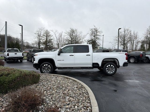 2024 Chevrolet Silverado 2500HD Custom