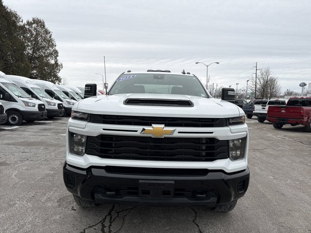 2024 Chevrolet Silverado 2500HD Custom