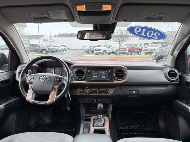 2019 Toyota Tacoma SR5 V6