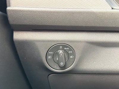 2019 Volkswagen Jetta R-Line