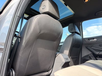 2019 Volkswagen Jetta R-Line